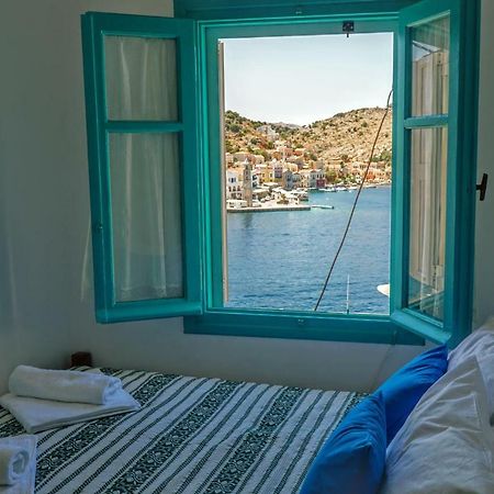 Villa Pitini Сими Екстериор снимка